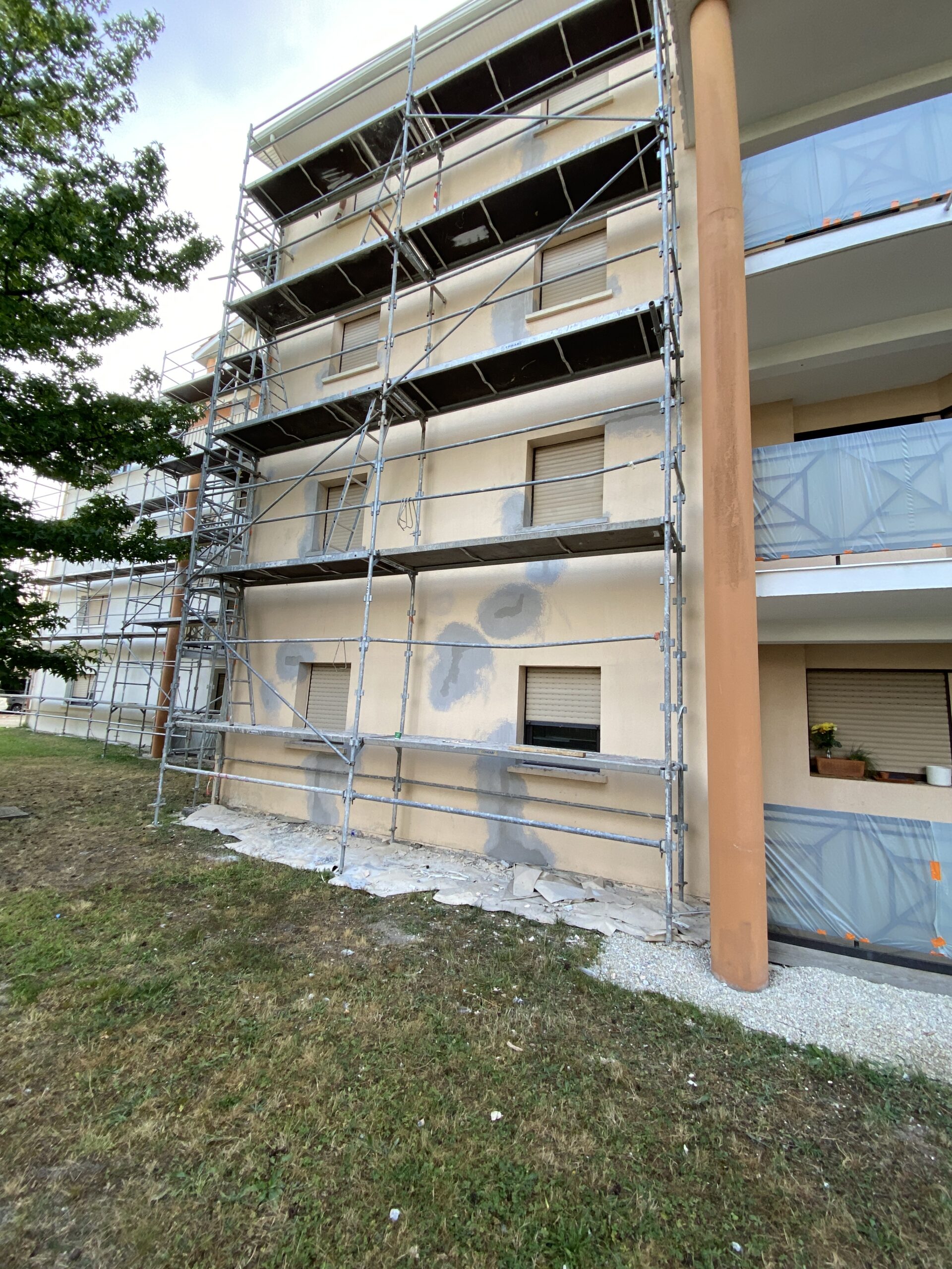 photo façade en réparation maçonnerie pessac icos