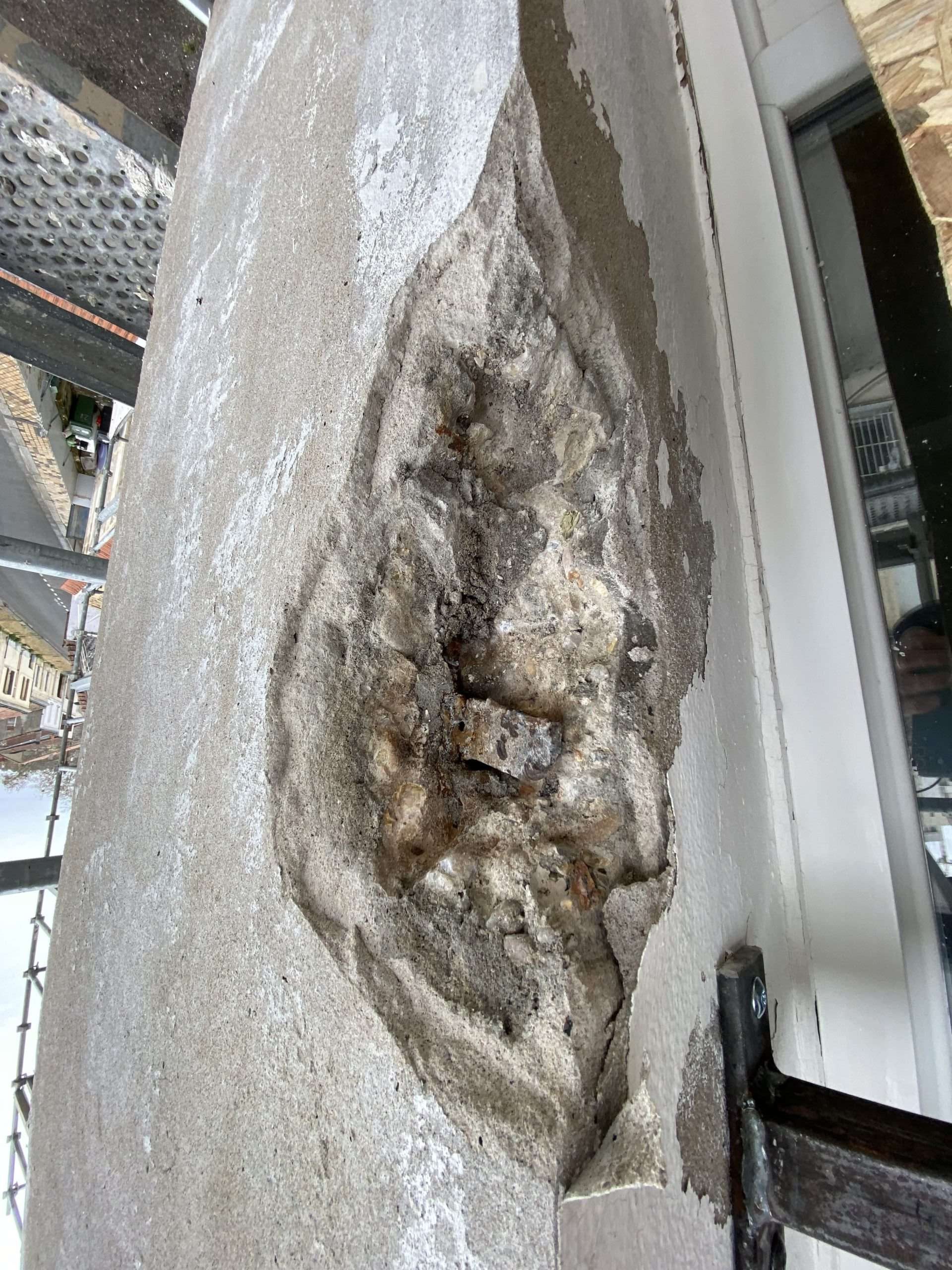 travaux-reprise-épaufrure-métal-rouille-éclatement-béton