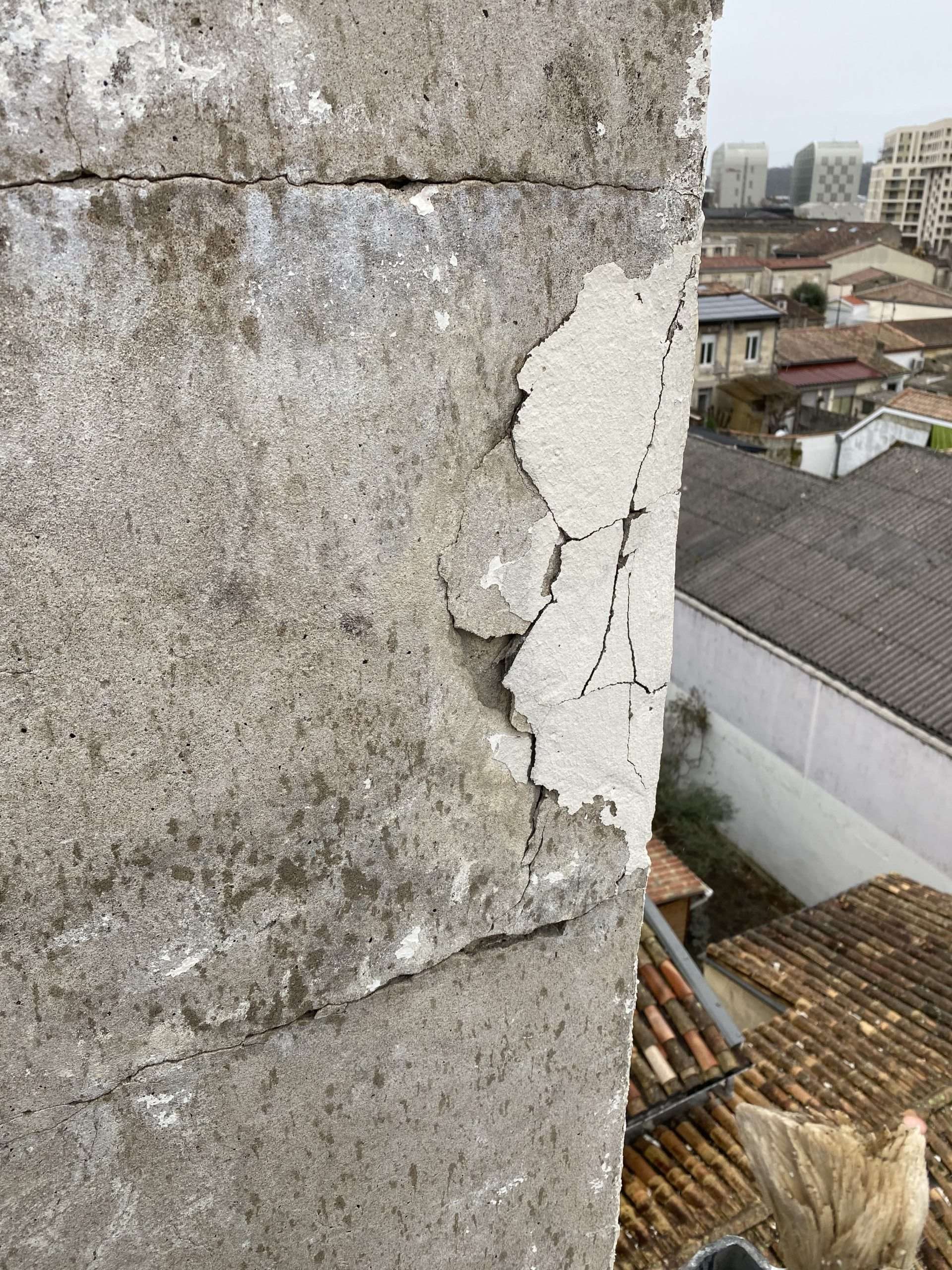 traitement-épaufrure-angle-façade-immeuble